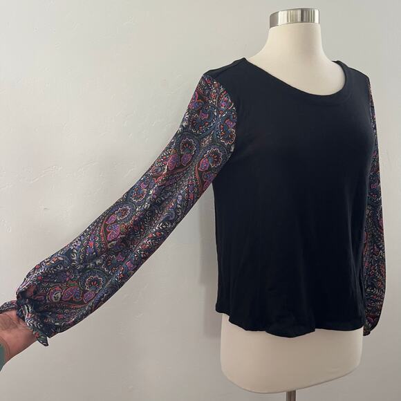Anthropologie Akemi + Kin Maybelle Paisley Balloon Tied-Sleeve Top Black Medium - Picture 5 of 10